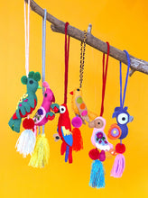 Load image into Gallery viewer, bird pom pom bundle