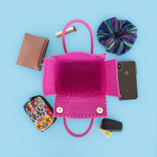 Load image into Gallery viewer, chiquita bags