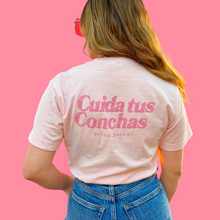 Load image into Gallery viewer, cuida tus conchas t-shirt