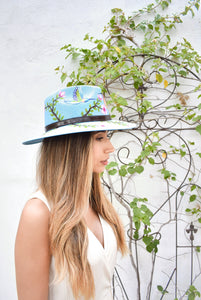 primavera blue hat