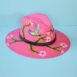 primavera pink hat